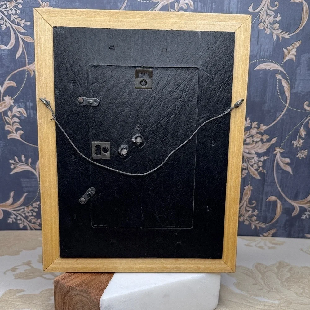 Vintage Estate Gold Ornate Floral Picture Wall Hanging Frame